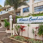 Santa Monica Apartments - Hosted By Burleigh Letting